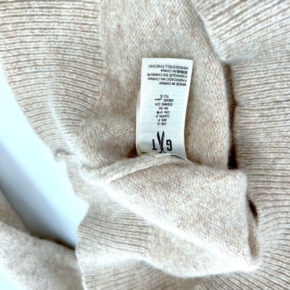 Goodthreads Women's Classic Sweater 100% Lambswool  Crew Neck Knit Sweater Sz S - Picture 3 of 10